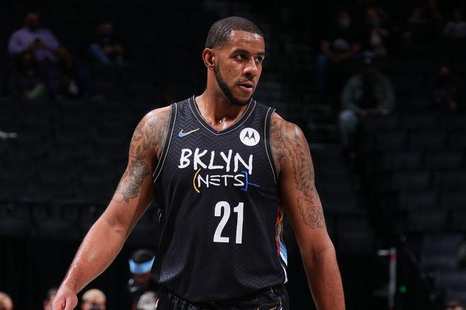 万欧元的租 万欧元的租