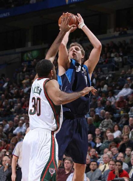 策和表现 策和表现