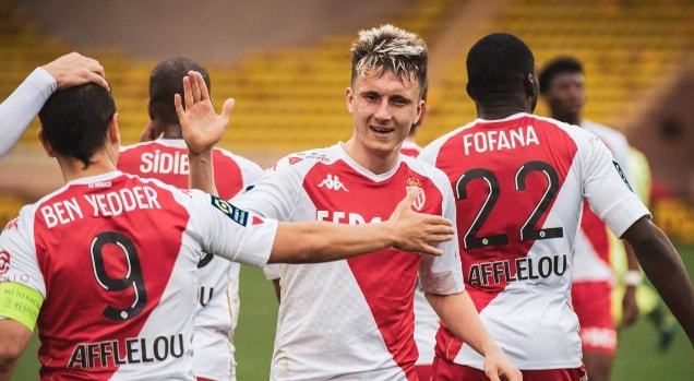 更将直接影 更将直接影