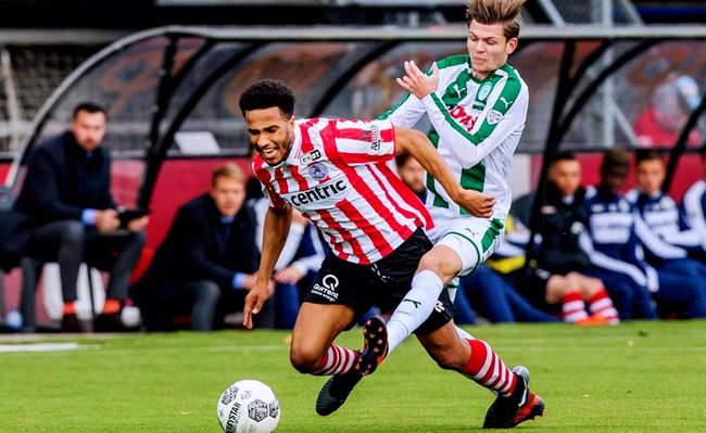 为球员提供 为球员提供